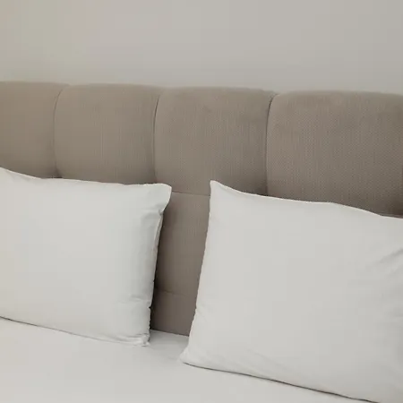 Suggrou White #40 Selanik